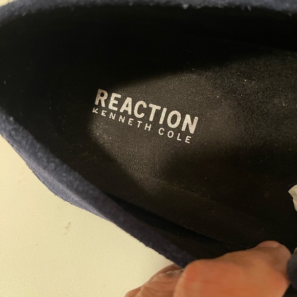 Keneth Cole Reaction, Navy blue suede slippers - Picture 8 of 9